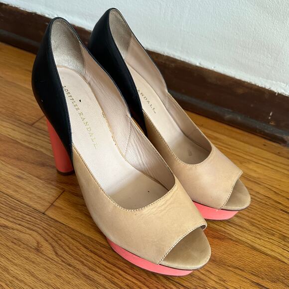 LOEFFLER RANDALL | Darcy Round Heel Peep Toe Platform Pumps | Size 9 - Picture 3 of 6